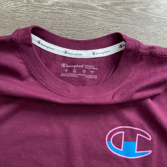 NWOT Champion T-Shirt - Picture 2 of 4